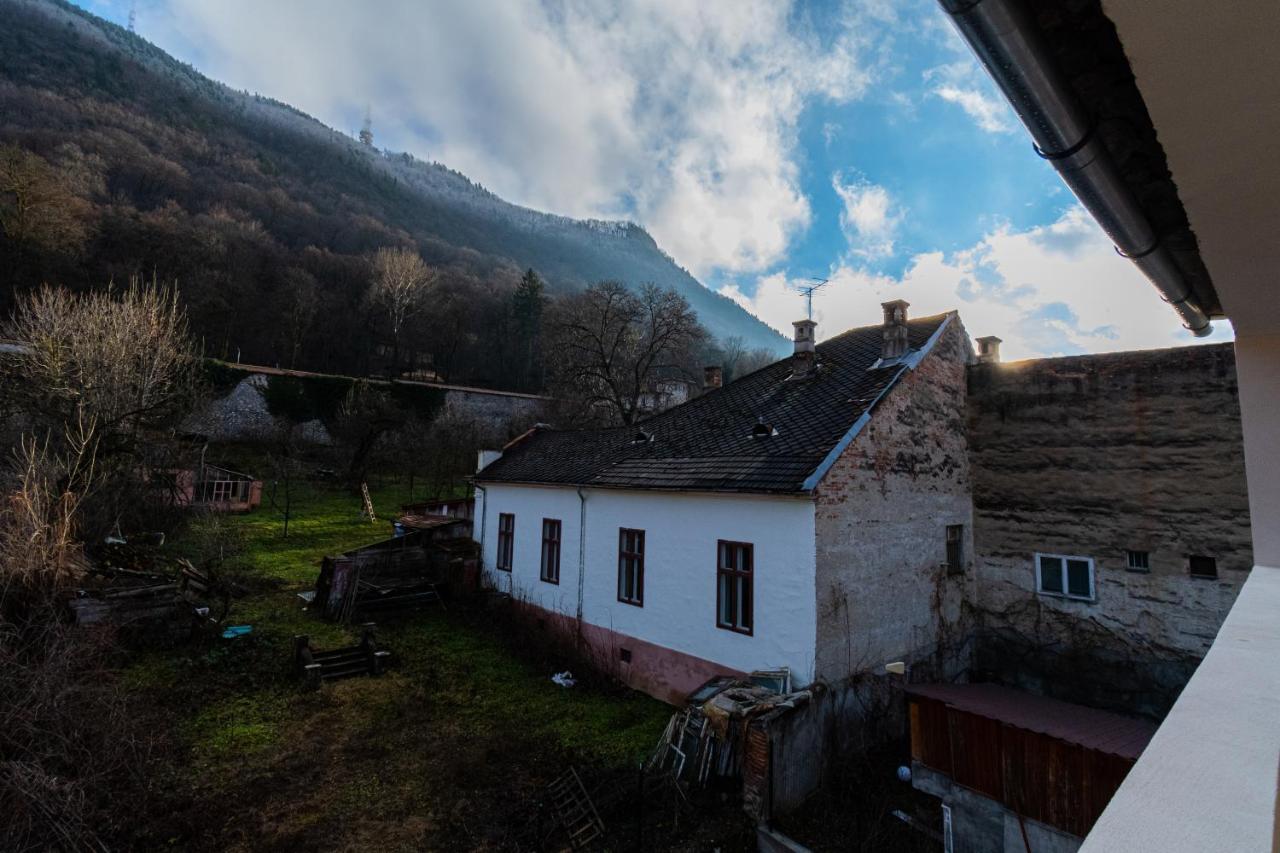 Castel'Or Residence Брашов Экстерьер фото